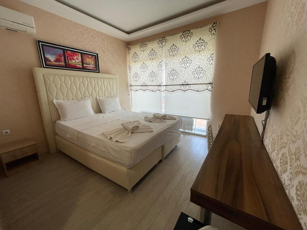Hotel Dunav Tutrakan Kültér fotó